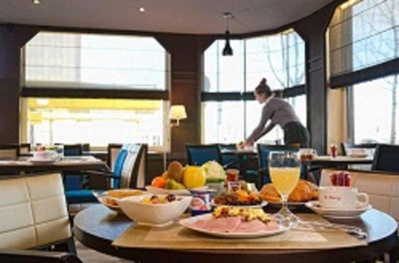 Hotel Le Berry Saint-Nazaire Ресторан фото