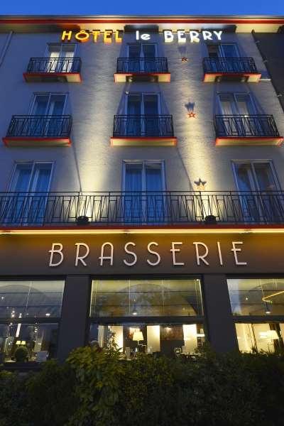 Hotel Le Berry Saint-Nazaire Экстерьер фото