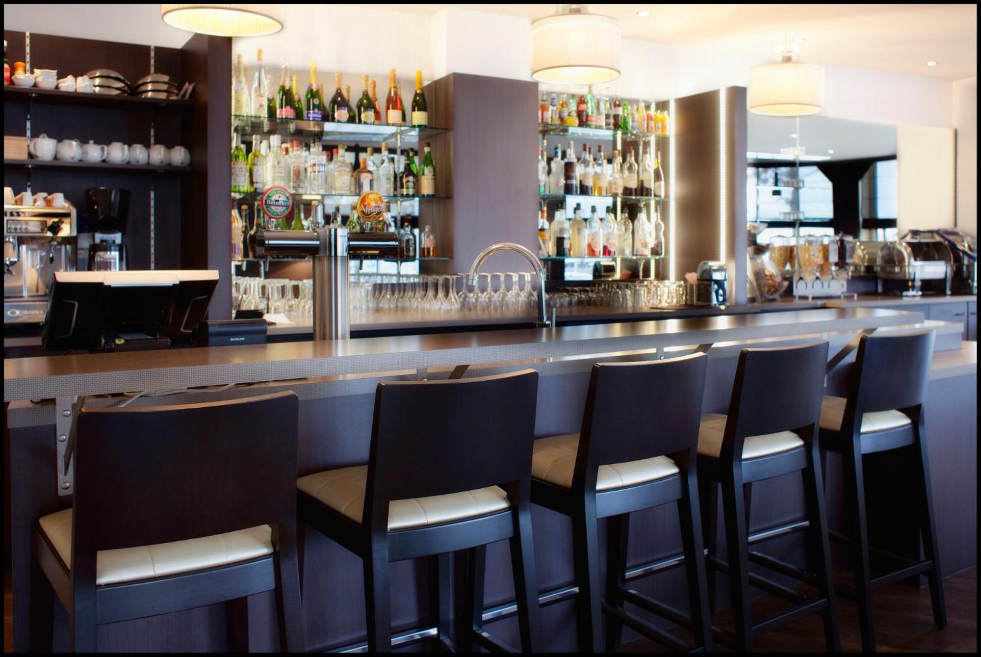 Hotel Le Berry Saint-Nazaire Экстерьер фото