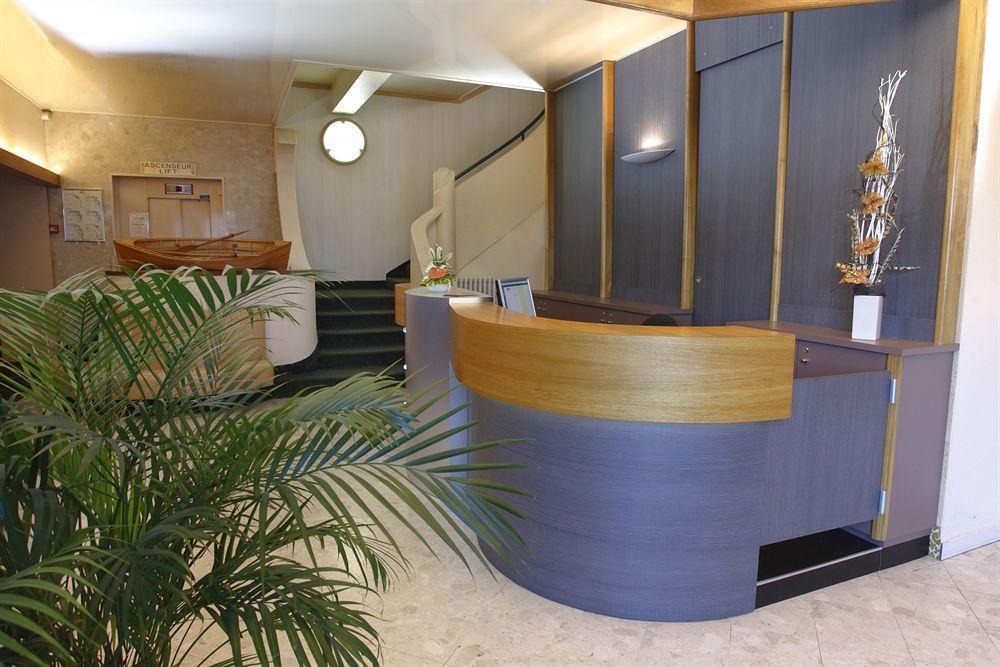 Hotel Le Berry Saint-Nazaire Экстерьер фото